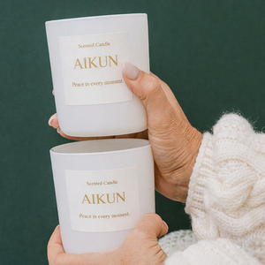 AIKUN Manufacturer Luxury Soy Wax Aromatherapy Scented Candle for Home Spa Relaxation Wedding <b>Party</b> Decoration - Product Image 1