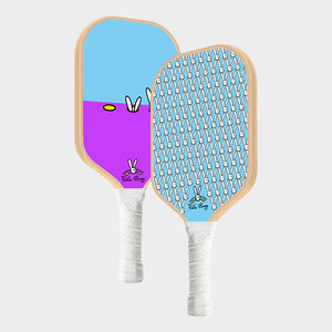 ไม้พายคาร์บอนไฟเบอร์พร้อมสำหรับทัวร์นาเมนท์พร้อมจุดและการหมุนที่แสนหวานห่อด้วยแขนเสื้อที่วาดด้วยมือจำนวนจำกัดที่โดดเด่น - Product Image 2