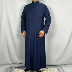 9004 kuwii 2021 جديد تصميم بسيط مسلم المطرزة رداء الرجال daffah الثوب الرجال عباية إسلامية ملابس الأصيل الثوب