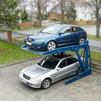 Tabitha incliné incliné 2 poteaux ascenseur de stationnement hydraulique Double empileur capacité de 2000kg pour garage domestique avec moteur