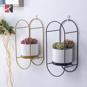 Nouveauté : Jardinière murale pour plantes succulentes en céramique avec support en métal - Product Image 4