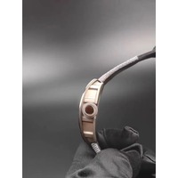 Montre de plongée sportive de luxe sur mesure haut de gamme avec logo, mouvement mécanique automatique, réserve de marche, résistance à l'eau 50 bars, en titane