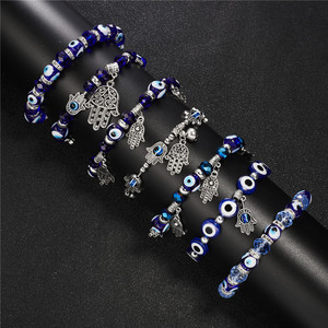 RINHOO Braccialetto Trendy Turco con Amuleto Occhio di Allah Blu, Bracciali con Perline in Resina e Cristallo Mano di Fatima, Gioielli Portafortuna per Donna e Uomo - Product Image 3