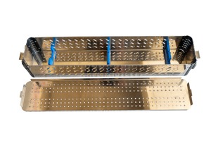 Boîte de stérilisation pour endoscopes métalliques, conteneur perforé pour instruments chirurgicaux, étui manuel réutilisable - Product Image 3