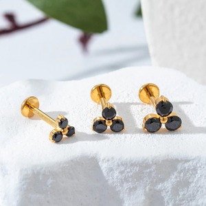 <span class=keywords><strong>Piercing</strong></span> Labret con Pétalos de Flores para <span class=keywords><strong>Labio</strong></span> con <span class=keywords><strong>Centro</strong></span> de Circonita Cúbica que Mejora la Apariencia, <span class=keywords><strong>Piercing</strong></span> de Aleación de Titanio ASTM-F-136 - Product Image 3