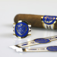 Autocollants adhésifs personnalisés imperméables avec estampage à chaud en feuille d'or, gaufrés, pour l'emballage des bandes de cigares, anneaux de cigares