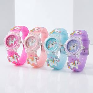 Reloj Luminoso Creativo con Correa de PVC Resistente, Diseño de Unicornio, Ideal para Fiestas, Nuevo - Product Image 6