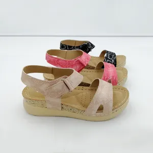 Donne di estate di cuoio DELL'UNITÀ di elaborazione dei sandali per la signora