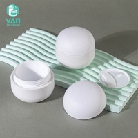 YAN Emballage spécial forme de boule haute qualité blanc mat 30g double face pot en plastique couvercle à vis avec spatule crème de soin de la peau