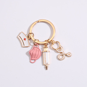 Porte-clés <span class=keywords><strong>sailor</strong></span> <span class=keywords><strong>moon</strong></span> pop, en pvc, jeu <span class=keywords><strong>de</strong></span> pédales, avec personnages <span class=keywords><strong>de</strong></span> <span class=keywords><strong>dessin</strong></span> <span class=keywords><strong>animé</strong></span>, prêt à l'emploi, livraison - Product Image 2