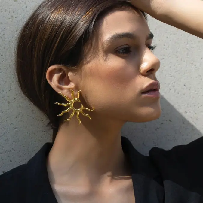 SC European American Design Statement Earrings Women 2023 Fashion Gold Plated Irregular Butterfly Sun Flower Stud Earrings