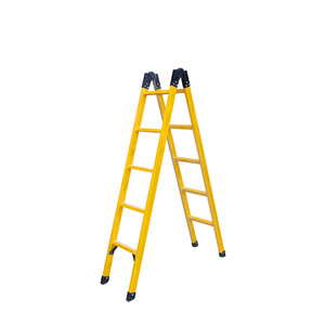 Escalera articulada tipo A con aislamiento de fibra de vidrio, en stock del fabricante, para construcción eléctrica - Product Image 3