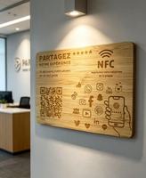 Etiqueta NFC Personalizada de Fábrica, 13.56MHz, Resistente al Agua, Etiqueta Cuadrada de Madera para Código QR de Negocios, para Uso en Hoteles