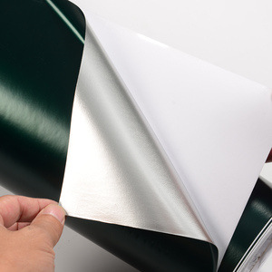 Pellicola per Wrapping Auto Verde Scuro Elettroplaccata, Vinile Lucido Estensibile per Decorazione Carrozzeria - Product Image 2