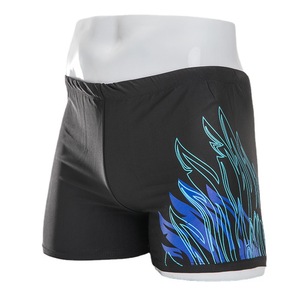 Pantalones cortos para mujer, color negro, con estampado de león rojo, ropa deportiva de secado rápido - Product Image 5