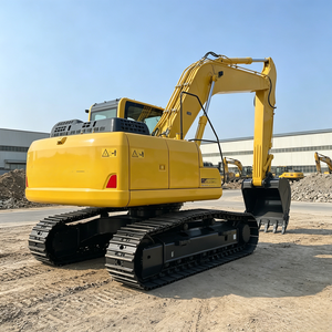 Excavatrice hydraulique lourde de 37 tonnes PC375LC-11M0 à circuit hydraulique optimisé pour la construction de sous-couches routières, à faible consommation d'énergie - Product Image 1