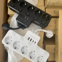 Norme européenne Smart Home Fil court Carte de prise TYPE-C USB à 5 trous Prise multifonctionnelle 5 positions Multi-positions Européenne