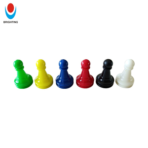 Mini componentes de <span class=keywords><strong>Ludo</strong></span> de 26*16mm, fichas de juego de mesa multicolor, piezas de ajedrez de plástico, fichas de papel PS de anime, peones para juegos de mesa - Product Image 2