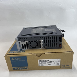 Servoamplificador de CA MITSUBISHI MR-J4-70A - Product Image 1