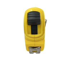 Cinta Métrica Autoenrollable de 5 Metros con Hoja de Acero Inoxidable, Botón de Bloqueo y Retorno Automático, Medición Métrica AX 02 - Product Image 4