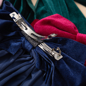 En gros Multicolore Velours Arc Hairgrips Rétro Solide Bowknot Ruban Épingle À Cheveux pour Gilr et Femmes - Product Image 4