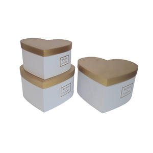 Luxe Grote Verse Rozenbloei Cadeau Op Maat Gemaakte Elegante Bloemenhartvormige Bloemverpakkingssets - Product Image 3