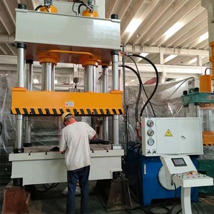 Presse hydraulique à quatre colonnes pour forgeage, 315t/400t/500t, pour articles sanitaires, avec certification CE, 100 tonnes, verticale - Product Image 1