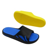 Sandales pour hommes sandales plates souples chaussures vente en gros de pantoufles d'extérieur pour femmes pantoufles de plage semelle intérieure sandales pour femmes
