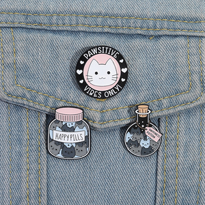 Pin Enamel Ramuan Kebahagiaan Kucing Kartun, Suasana Positif Hanya Kucing Lucu, Bros Botol Kucing, Pin Kerah, Perhiasan Hewan Peliharaan Kucing, Hadiah - Product Image 2