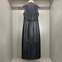 4154 Gutes Design Großhandel Maßgeschneidertes Hohes Taillenband Geschlitztes Einreihiges Ärmelloses Langes Lederkleid für Damen