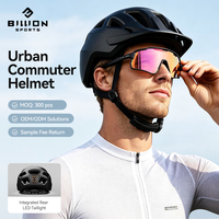 Casque de sécurité léger et réglable pour vélo, trottinette électrique et patinage, avec lumière LED arrière intégrée à la batterie, compatible OEM/ODM