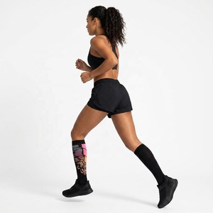 6 paires <span class=keywords><strong>de</strong></span> chaussettes <span class=keywords><strong>de</strong></span> compression graduée en nylon tricoté pour femmes et hommes, pour Noël, Halloween, course à pied, voyage, sport - Product Image 3