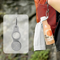Clip de fixation en silicone pour bouteille d'eau avec mousqueton porte-clés, support de bouteille d'eau d'extérieur, boucle fonctionnelle, crochet pour serviettes