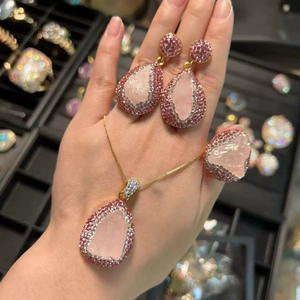 Alta moda Vintage Natural cuarzo rosa checo piedra diamante en bruto conjunto collar pendientes anillo elegante conjunto de joyería - Product Image 2