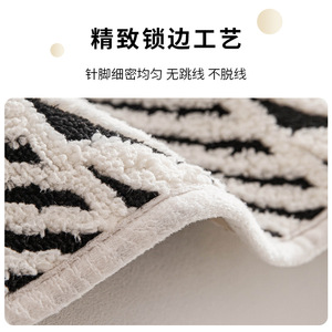 Leaf Pet <b>Mat</b> Plush Dog Bed <b>Waterproof</b> Non Slip Pet Sleeping Pad For Indoor Use - Product Image 3