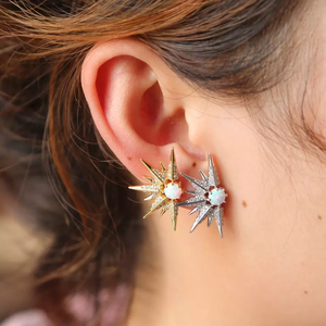 Orecchino a bottone a forma di sole <span class=keywords><strong>con</strong></span> cz mirco pave opal stone prong setting fashion sun star earring wedding - Product Image 6