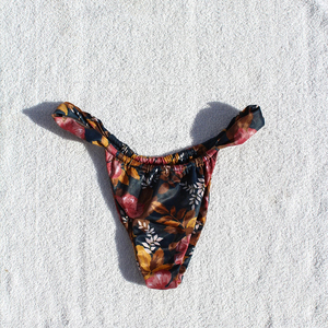 Maillot de bain deux pièces à imprimé floral, col en V profond, très tendance, personnalisable, en nylon élastique, micro bikini. - Product Image 5