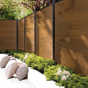 Clôture en lattes d'aluminium pour l'intimité - Mur moderne à faible entretien - Product Image 2