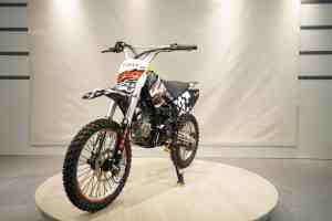 Nueva Motocicleta Todoterreno <span class=keywords><strong>de</strong></span> 250cc 2026, <span class=keywords><strong>Mini</strong></span> Motocicleta Todoterreno <span class=keywords><strong>de</strong></span> 200cc, Motocicleta <span class=keywords><strong>de</strong></span> <span class=keywords><strong>Gasolina</strong></span> <span class=keywords><strong>de</strong></span> 2 Tiempos para Adultos, Motocross - Product Image 6