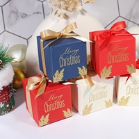 Petites boîtes cadeaux de Noël 6x6x6cm, boîtes en papier pour cadeaux de Noël avec ruban pour bonbons, biscuits, décoration de fête