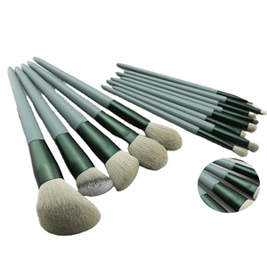 Nuevo set de brochas de maquillaje con cerdas suaves para rubor, sombra de ojos, corrector, base, polvo suelto y brocha de alto brillo. - Product Image 2