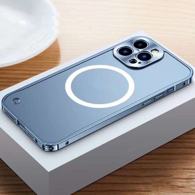 Luxury Aluminium Alloy Metal Frame Cases for Iphone 12 13 Pro Max 12 13 Mini Support for Rechargeable Magnetic Wireless Charging