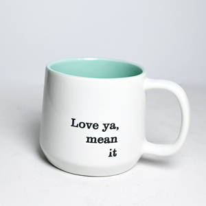 <span class=keywords><strong>Taza</strong></span> <span class=keywords><strong>de</strong></span> cerámica <span class=keywords><strong>blanca</strong></span> <span class=keywords><strong>de</strong></span> 17 onzas <span class=keywords><strong>con</strong></span> <span class=keywords><strong>interior</strong></span> <span class=keywords><strong>de</strong></span> menta suave, que agrega una dosis <span class=keywords><strong>de</strong></span> amor a sus descansos diarios para café o té - Product Image 1