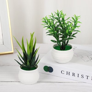 W5 Fabrieksdirecte verkoop van kunstmatige gepotte groene planten voor thuisdecoratie, gepotte buitenlandschap, kleine frisse bonsai - Product Image 3