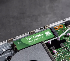 Green SN3000 NVMe Solid State Drive -500GB 1TB 2TB Cocok untuk Komputer Desktop dan Laptop - Product Image 3