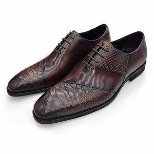 Scarpe <span class=keywords><strong>eleganti</strong></span> da <span class=keywords><strong>uomo</strong></span> di alta qualità Oxfords formale ufficio stile elegante vendita calda in vera pelle caffè colore abito di alta qualità - Product Image 1