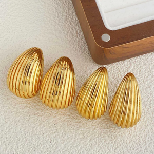 Pendientes Minimalistas de Acero Inoxidable para Mujer, Impermeables, Antideslustre, Color Acero, Antialérgicos, Accesorios de Uso Diario - Product Image 6