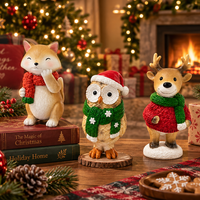 Ensemble de 3 sculptures de Noël en résine peintes à la main, animaux de dessin animé (renard, hibou, renne) avec écharpe et bonnet de Père Noël, décoration de collection pour les fêtes
