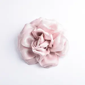 Wholesale Fashion Custom Latest Design Fabric Pearl Rose Colorful Flower Brooch Men's Lapel Pins