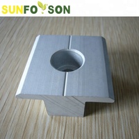 Kits de fixation en aluminium pour panneaux solaires : colliers de serrage d'extrémité et colliers de serrage intermédiaires pour systèmes de montage